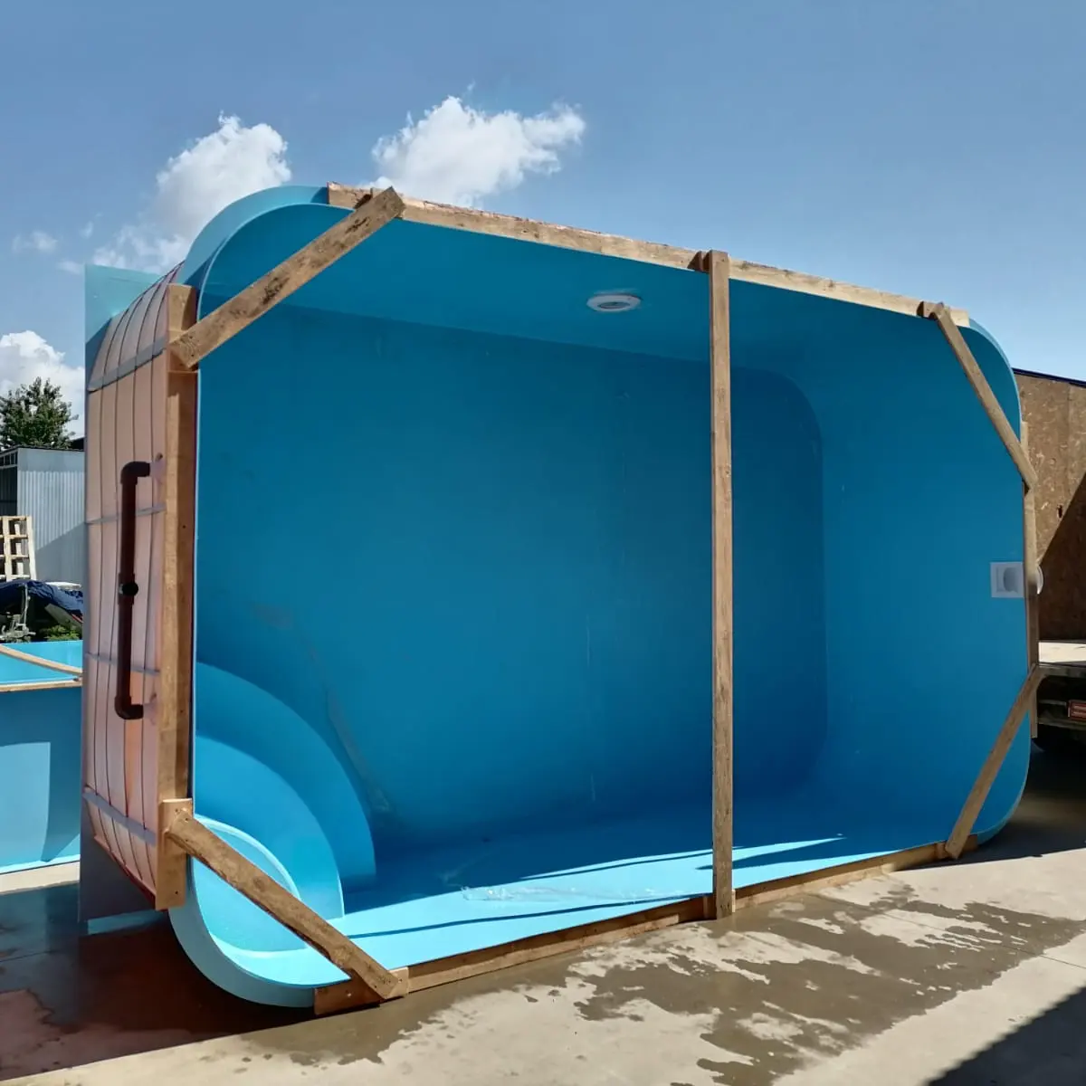 Бассейн KALIPSO