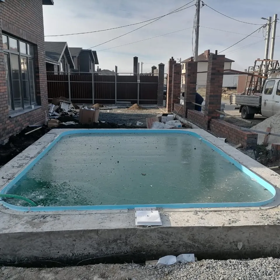 Бассейн KALIPSO